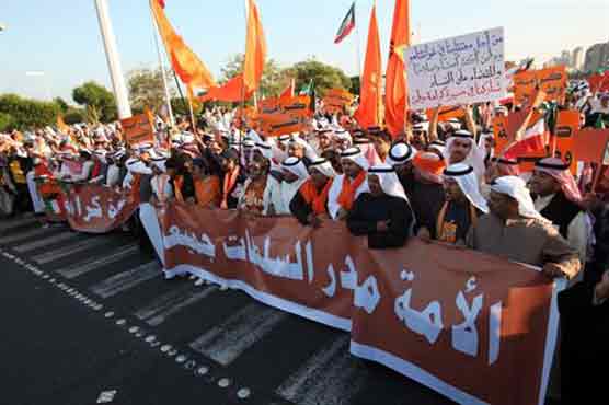  Kuwaitis protest over change of electoral laws