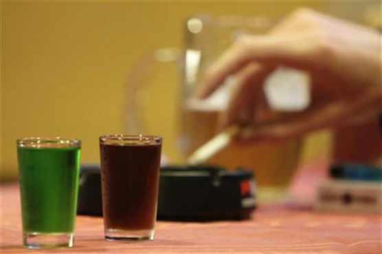 Smoking, drinking may cause early pancreatic cancer: study