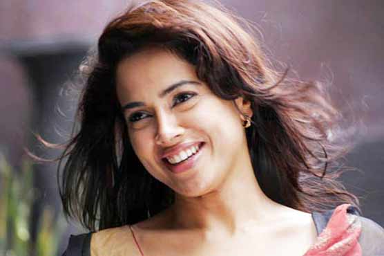 Sameera Reddys voluptuous looks in Prakash Jha's film