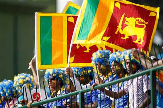 WT20: Home fans change loyalty for first time 