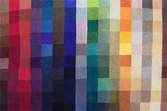 Females better discriminating among colours than men: study