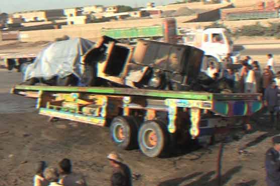 Karachi: NATO container, armoured vehicle torched