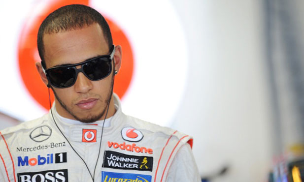 Mystery 'thud' keeps Hamilton bid alive