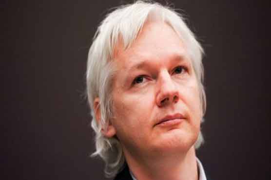 Court orders Assange backers to pay bail money 