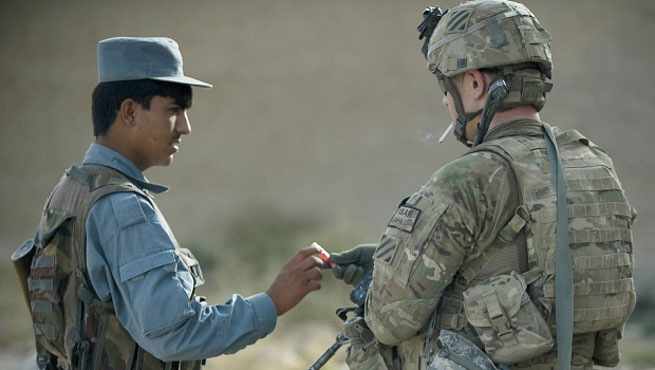 'Friendship wall' on Afghan-US frontline