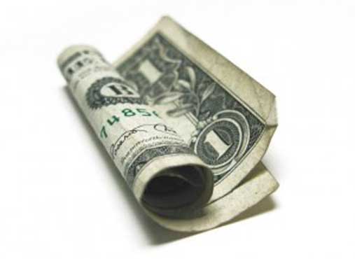 Man tries to rob $1 from bank