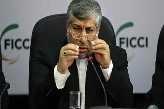 Iran woos Indian investors after currency tumbles