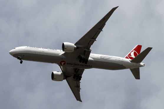 Syria hits back with ban on Turkish flights