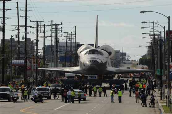  Space shuttle finds its final trip hard 