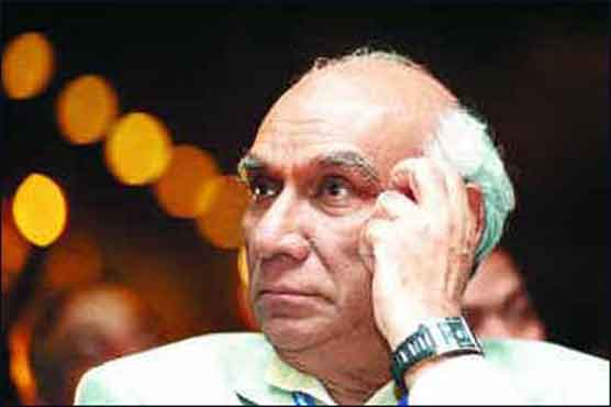 Yash Chopra down with dengue