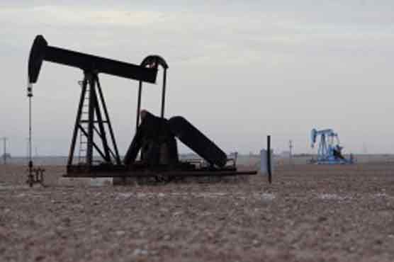 Oil prices mixed on global economic concerns