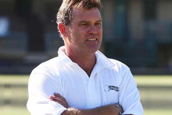 NZ's Crowe says cricket tours contributed to cancer