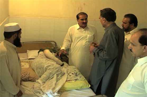 DI Khan: Driver killed, lady doctor injured in firing  