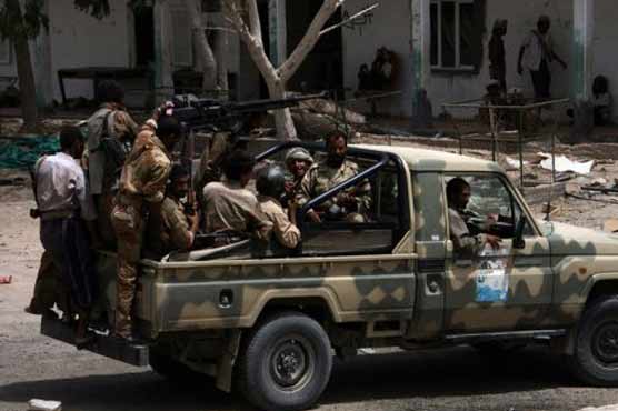 Suicide raid kills 11 Yemen soldiers, officers say 