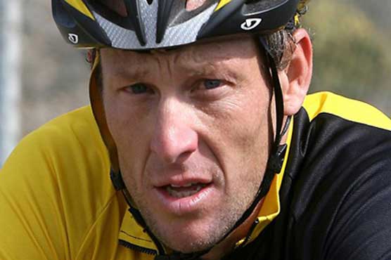 Fans out in force for embattled Armstrong