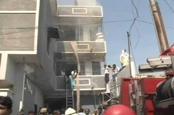 Fire erupts in Karachi factory 