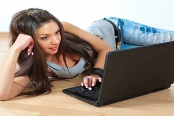 Trust deficit is part of Online love affairs 