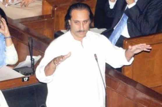 Sindh minister occupies 140 acres of railway land 