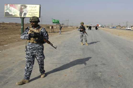 Baghdad attacks kill 2 Iraqi soldiers, policeman