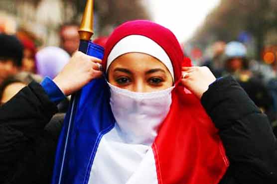 French think Muslims as threat to their identity 