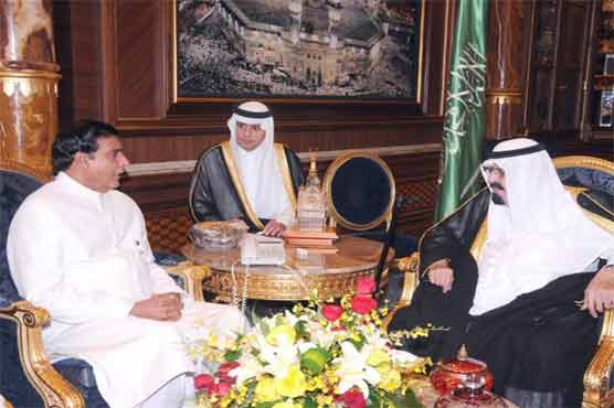 PM Ashraf holds meeting with King Abdullah 