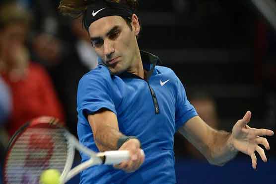 Federer beats Mathieu in Swiss indoors semifinals
