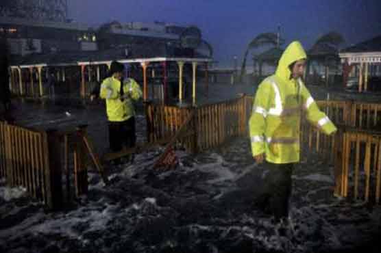 Sandy's death toll climbs to 48; millions without power