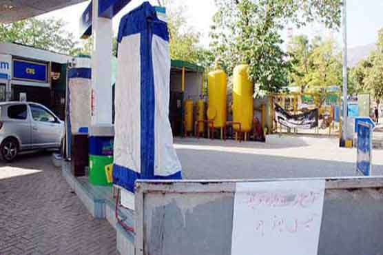 Commuters suffer as Sindh CNG stations close 