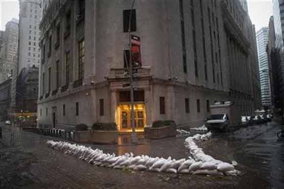 Wall Street markets brave storm aftermath 