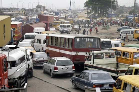 29 dead, 16 injured in Nigeria bus crash: police