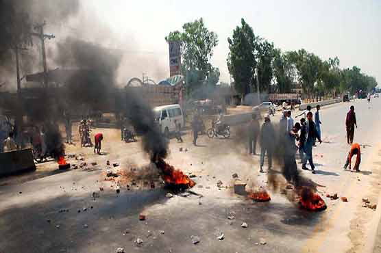 Karachi: Residents protest against Rangers' operation 