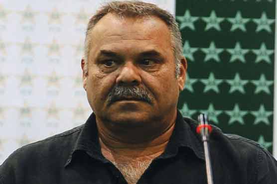 Whatmore hails Shafiq as future of Pakistan cricket