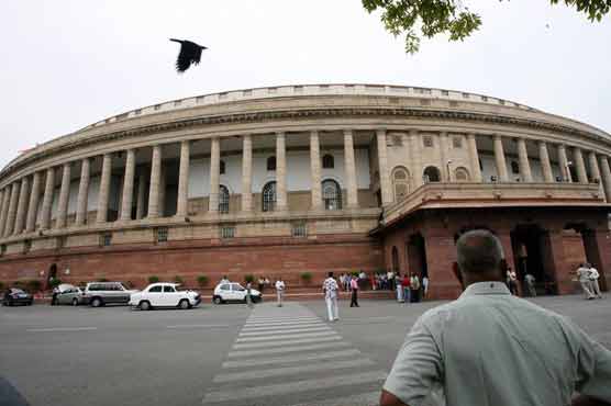 Indian panel suggests postponing tax evasion rules 