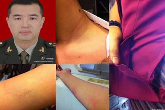 Chinese official suspended for beating air stewardess 