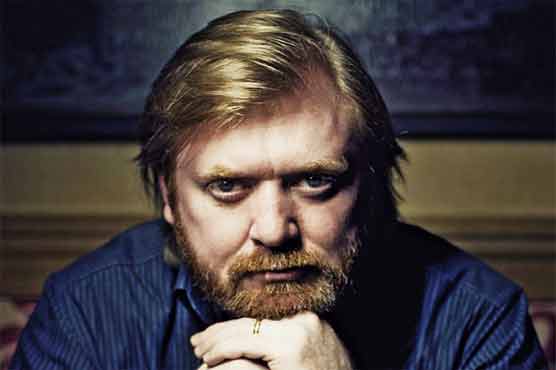 RJ Ellory admits posting fake book reviews 