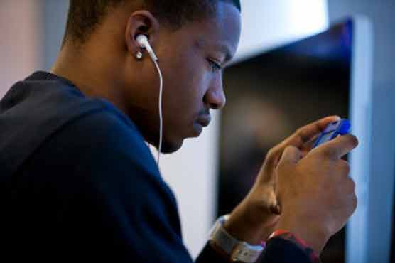 Cellphone users concerned about privacy 