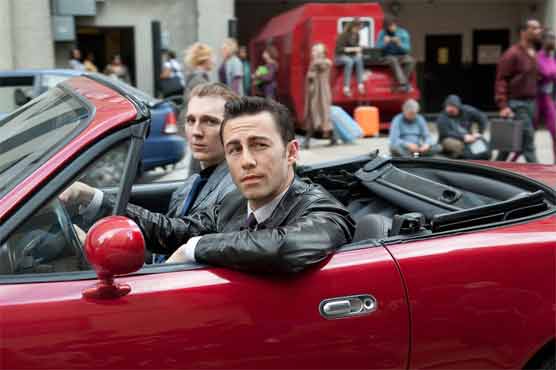 Toronto film festival goes into action with 'Looper'
