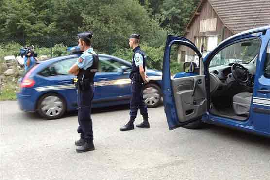 Four dead in France shooting around British car