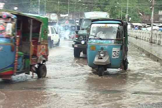 Rain in Karachi, Lahore turns weather pleasant