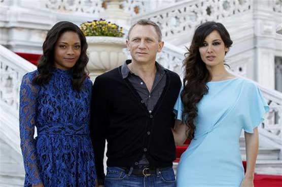 Royals to attend  'Skyfall' world premiere