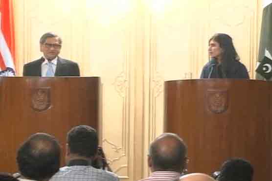 Pakistan India reiterate to resolve all issues peacefully