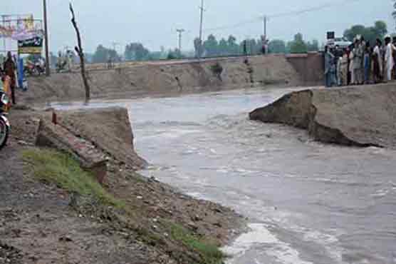 Multan: Manny villages inundates after canal breach