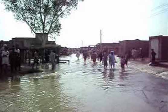 Rajanpur: Flood water inundates several villages 