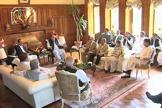 Lahore: Nawaz convenes PML-N special meeting