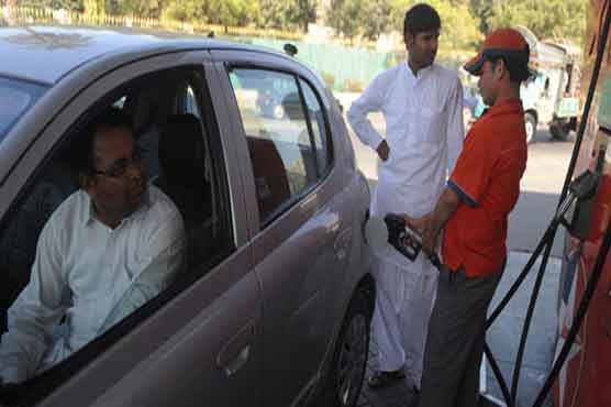 Petrol price likely to up by Rs 6.82, diesel down