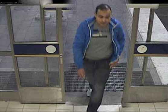 Man who left drunk on rail tracks arrested 