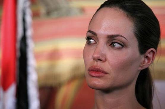 Jolie in Iraq urges open borders for Syria refugees