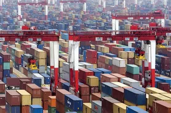 China's manufacturing activity contracts in Sep: HSBC