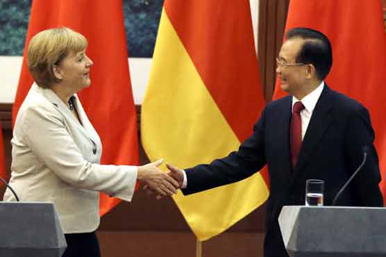 China pledges to role in lessening EU debt woes 