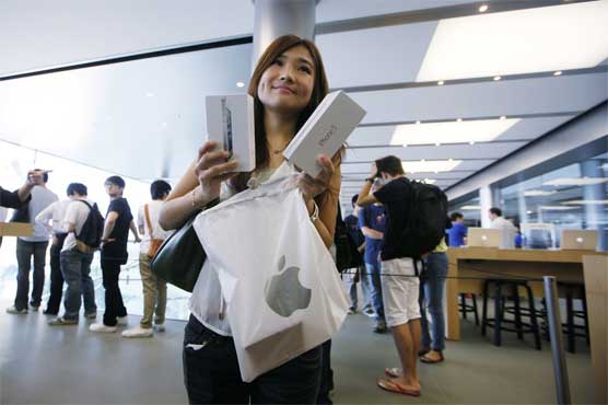 iPhone 5 launch draws Apple fans across Asia